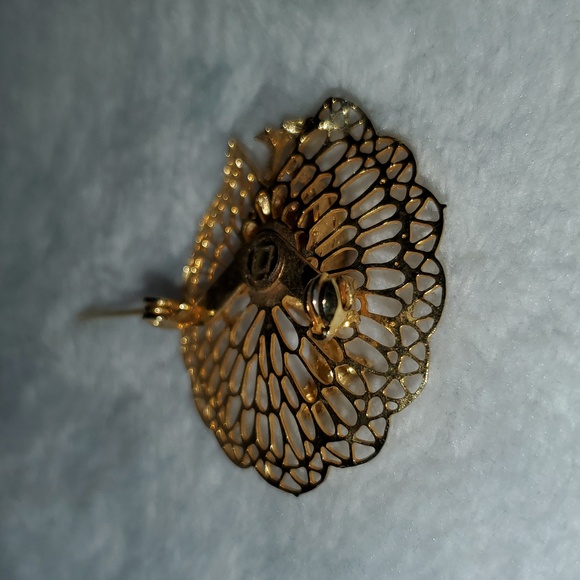 Vintage Gold Tone Peacock Brooch - Picture 4 of 6